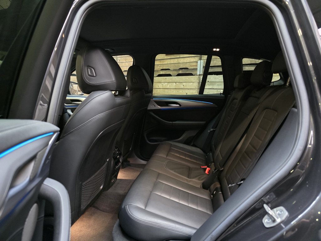 Foto van BMW Ix3