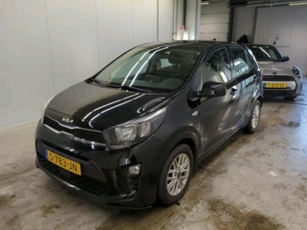 Kia Picanto 1.0 DPI DynamicLine 2023 - voorkant