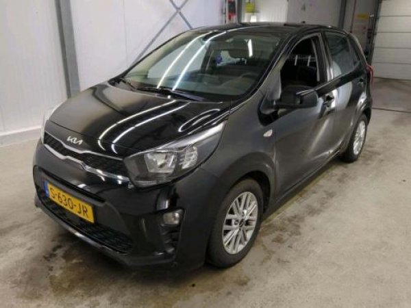 Kia Picanto 1.0 DPI DynamicLine 2023 - voorkant