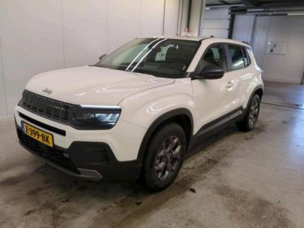 Jeep Avenger Longitude 2024 - voorkant