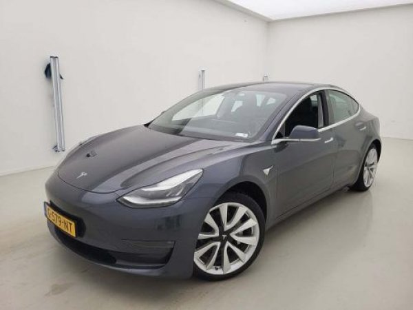 Tesla Model 3 Long Range AWD 2019 - voorkant