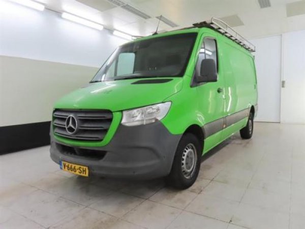 Foto van Mercedes-Benz Sprinter