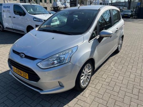Ford B-max 1.0 EcoBoost Titanium 2013 - voorkant