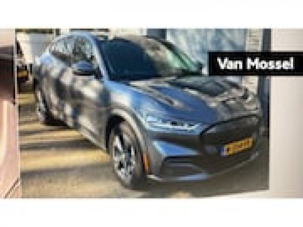 Ford Mustang Mach-e RWD 75 kWh 2021 - voorkant