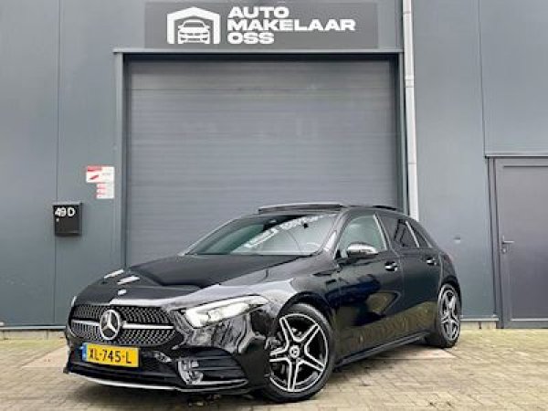 Mercedes-Benz A-klasse 200 Business Solution AMG Night Upgrade 2019 - voorkant