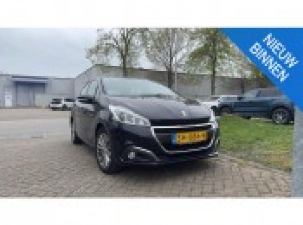 Peugeot 208 1.2 PureTech Blue Lion 2018 - voorkant