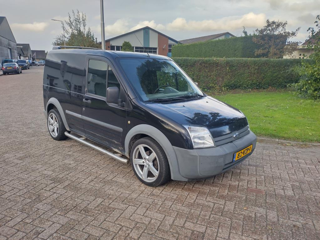 Ford Transit Connect T200S 1.8 TDCi 2009 - voorkant