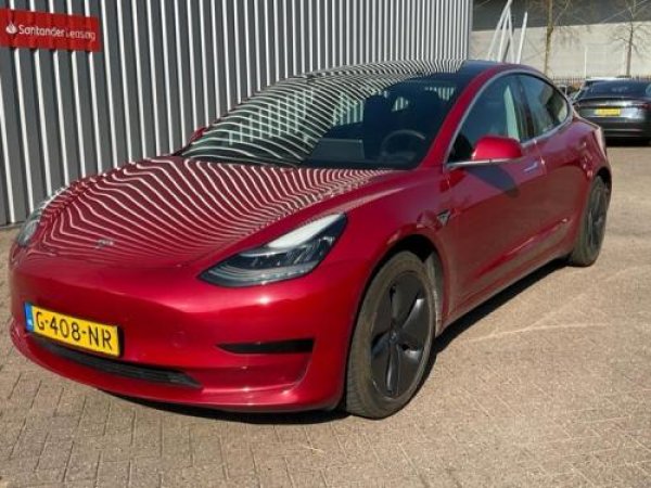 Tesla Model 3 Standard RWD Plus 60 kWh 2019 - voorkant