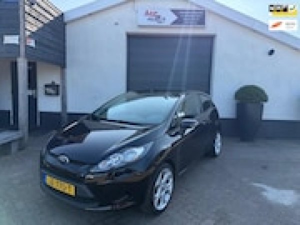 Ford Fiesta 1.25 Ghia 2011 - voorkant