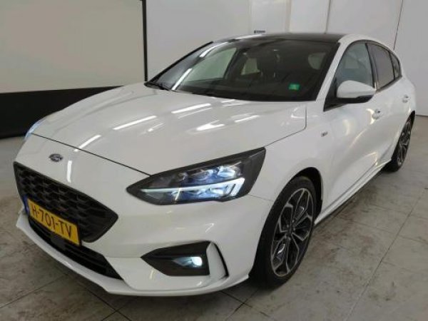 Ford Focus 1.0 EcoBoost ST Line Business 2020 - voorkant