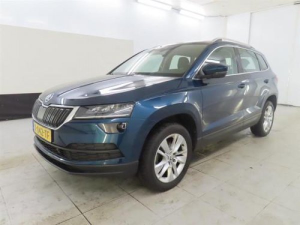 Skoda Karoq 1.5 TSI ACT Business Edition Plus 2021 - voorkant