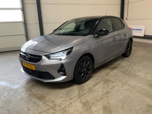 Opel Corsa 1.2 GS Line 2022 - voorkant