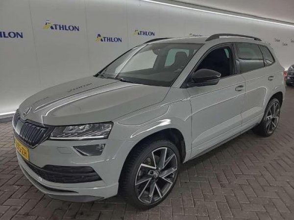Skoda Karoq 1.5 TSI ACT Sportline Business 2021 - voorkant