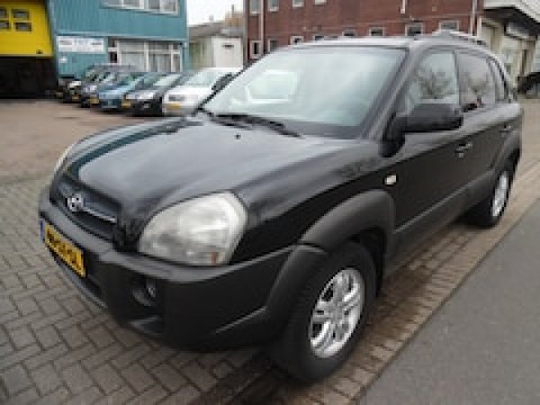 Hyundai Tucson 2.0i Dynamic 2006 - voorkant