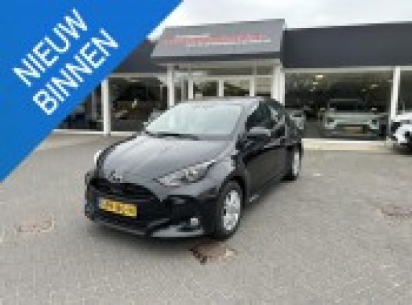Toyota Yaris 1.5 Hybrid 115 Active 2024 - voorkant