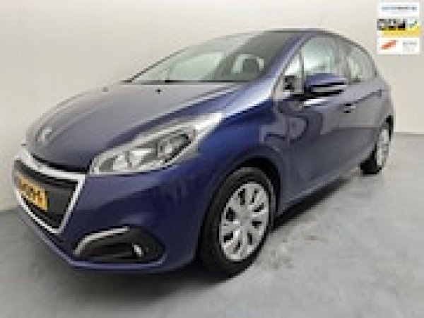 Peugeot 208 1.2 PureTech Blue Lion 2016 - voorkant