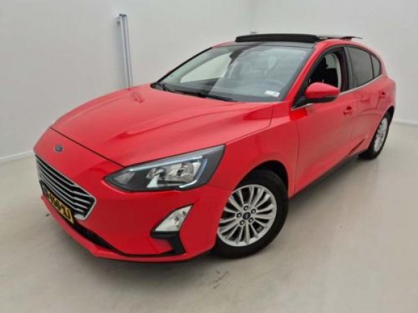 Ford Focus 1.0 EcoBoost Titanium Business 2020 - voorkant