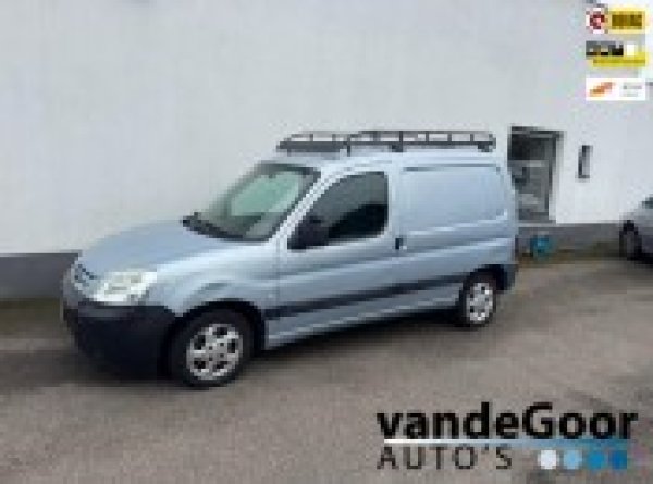 Peugeot Partner 170C 2.0 HDI Avantage 2004 - voorkant