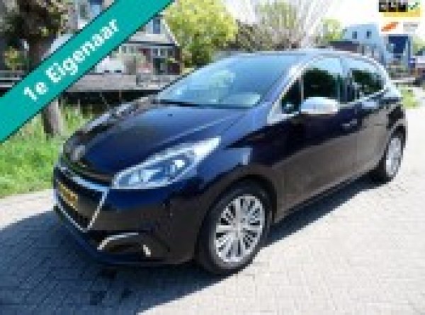 Peugeot 208 1.2 PureTech Allure 2016 - voorkant