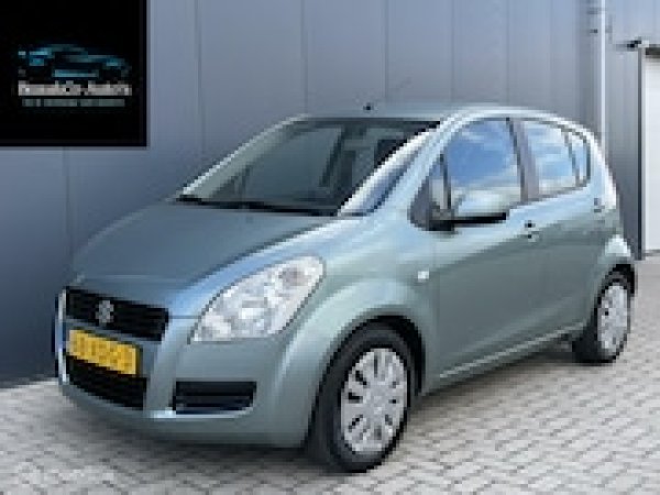 Suzuki Splash 1.0 VVT Comfort 2012 - voorkant