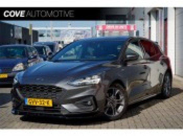 Ford Focus 1.0 EcoBoost Titanium Business 2019 - voorkant