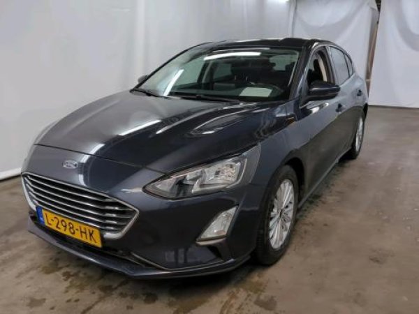 Ford Focus 1.0 EcoBoost Hybrid Titanium X Business 2021 - voorkant