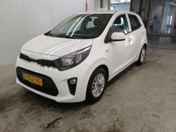 Kia Picanto 1.0 DPI DynamicLine 2023 - voorkant