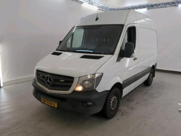 Mercedes-Benz Sprinter 313 2.2 CDI 325 HD DC 2016 - voorkant