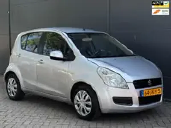 Suzuki Splash 1.0 Comfort 2009 - voorkant