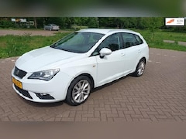 Foto van Seat Ibiza ST