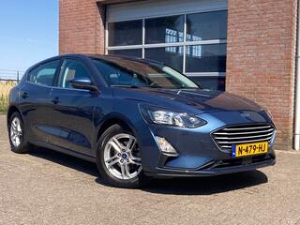 Ford Focus 1.0 EcoBoost Hybrid Trend Edition Business 2021 - voorkant
