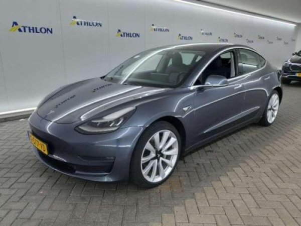 Tesla Model 3 Long Range AWD 2019 - voorkant