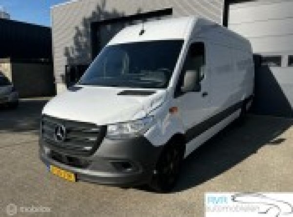 Foto van Mercedes-Benz Sprinter