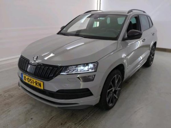 Skoda Karoq 1.5 TSI ACT Sportline Business 2021 - voorkant