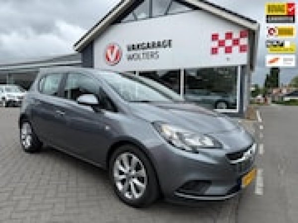 Opel Corsa 1.4 Favourite 2018 - voorkant