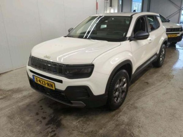 Jeep Avenger Longitude 2024 - voorkant