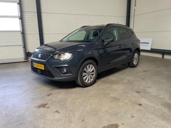 Seat Arona 1.0 TSI Style Business Intense 2021 - voorkant