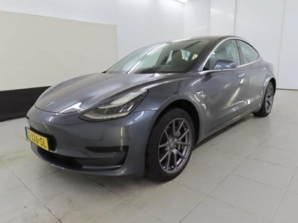 Tesla Model 3 Standard RWD Plus 60 kWh 2019 - voorkant