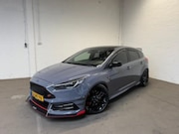 Ford Focus 2.0 ST-3 2015 - voorkant