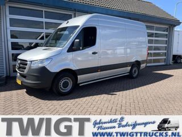 Mercedes-Benz Sprinter 315 1.9 CDI L2H2 2023 - voorkant