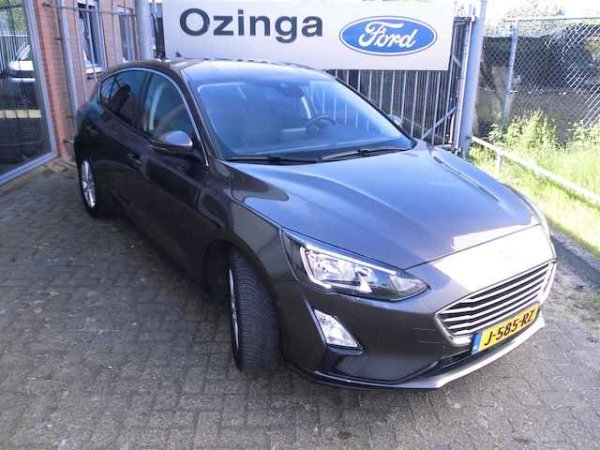 Ford Focus 1.0 EcoBoost Trend Edition Business 2019 - voorkant