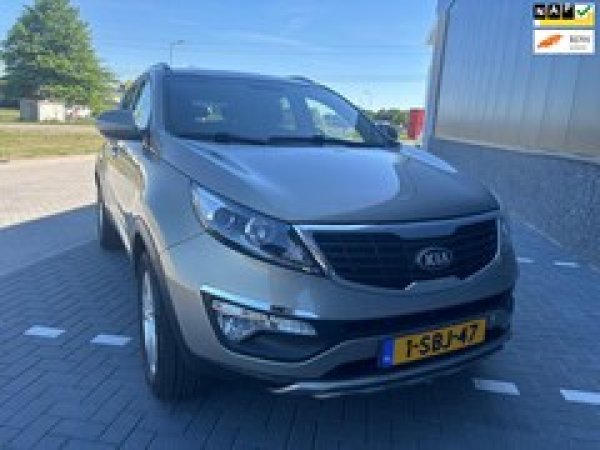 Kia Sportage 1.6 GDI 20th Anniversary 2013 - voorkant