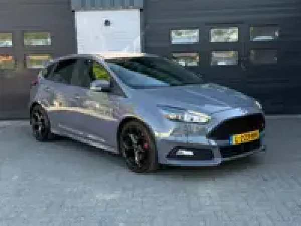 Ford Focus 2.0 ST 2017 - voorkant