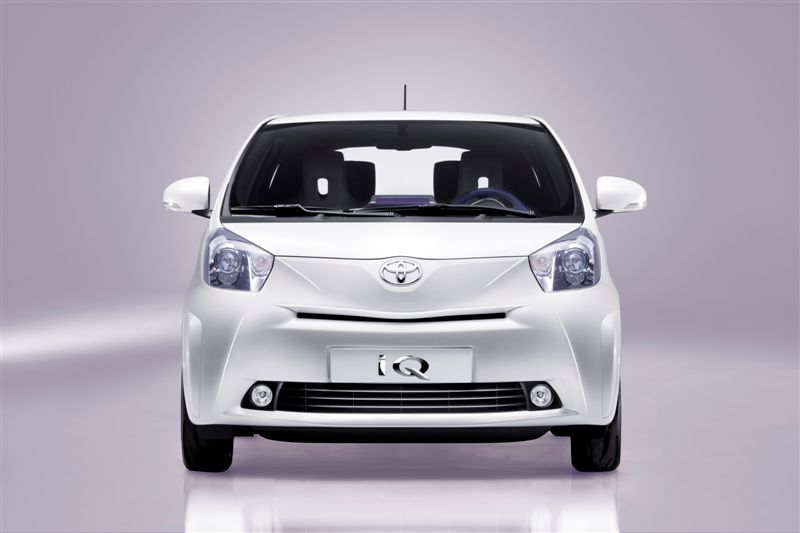 Toyota Iq 1.0 VVTi Comfort 2009 - voorkant