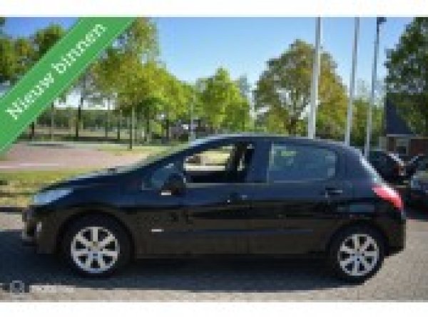 Peugeot 308 1.6 VTi Millesim 200 2011 - voorkant