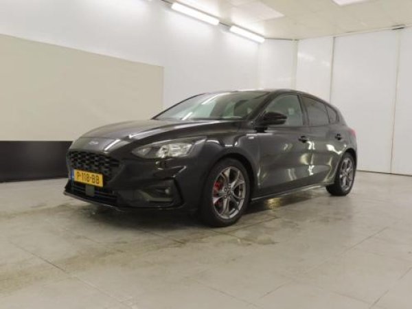 Ford Focus 1.5 EcoBlue ST Line X Business 2022 - voorkant