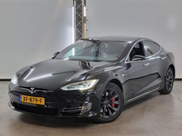 Tesla Model S 75D Base 2018 - voorkant
