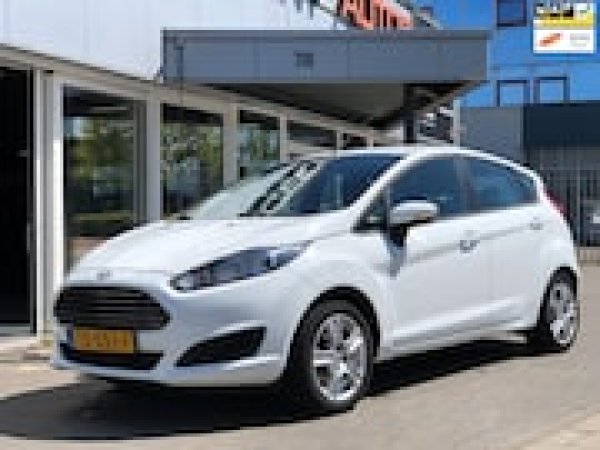 Ford Fiesta 1.25 Trend 2013 - voorkant