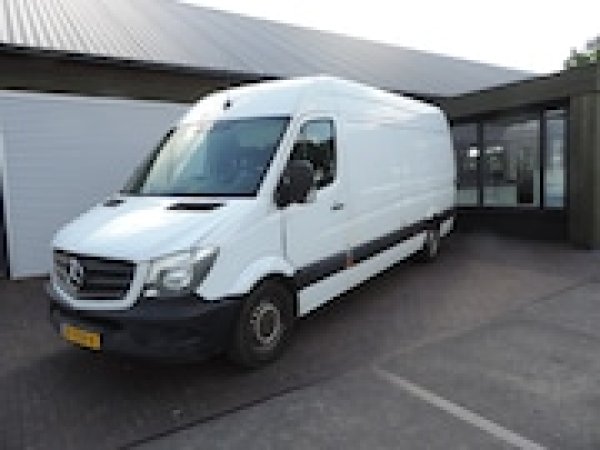 Mercedes-Benz Sprinter 313 2.2 CDI 432 EHD 2015 - voorkant