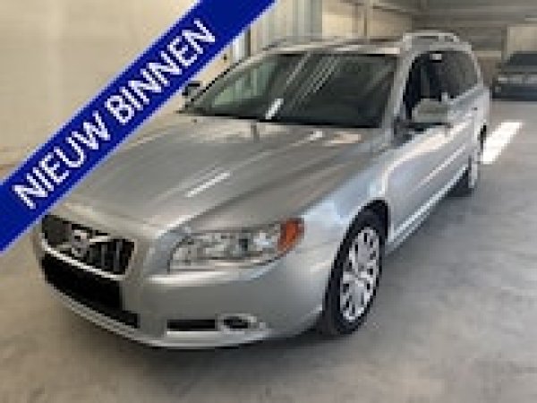 Volvo V70 1.6 T4 Limited Edition 2011 - voorkant